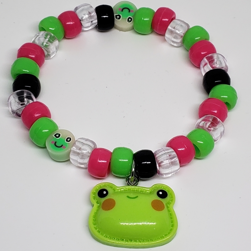 Kawaii Frog Kandi bracelet